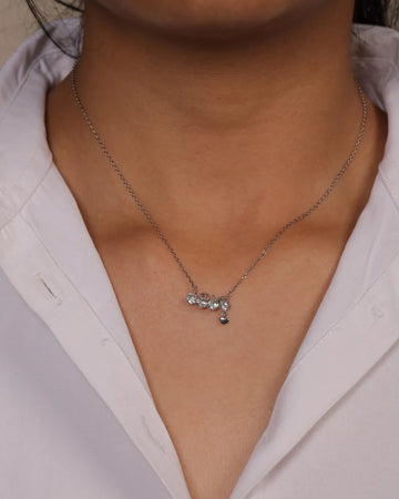 BLAZING LOVE STATEMENT NECKLACE