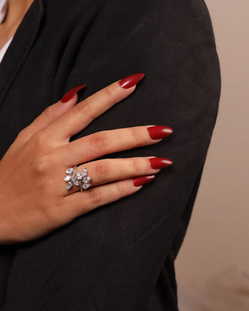 LEAFY LUXE DIAMOND RING