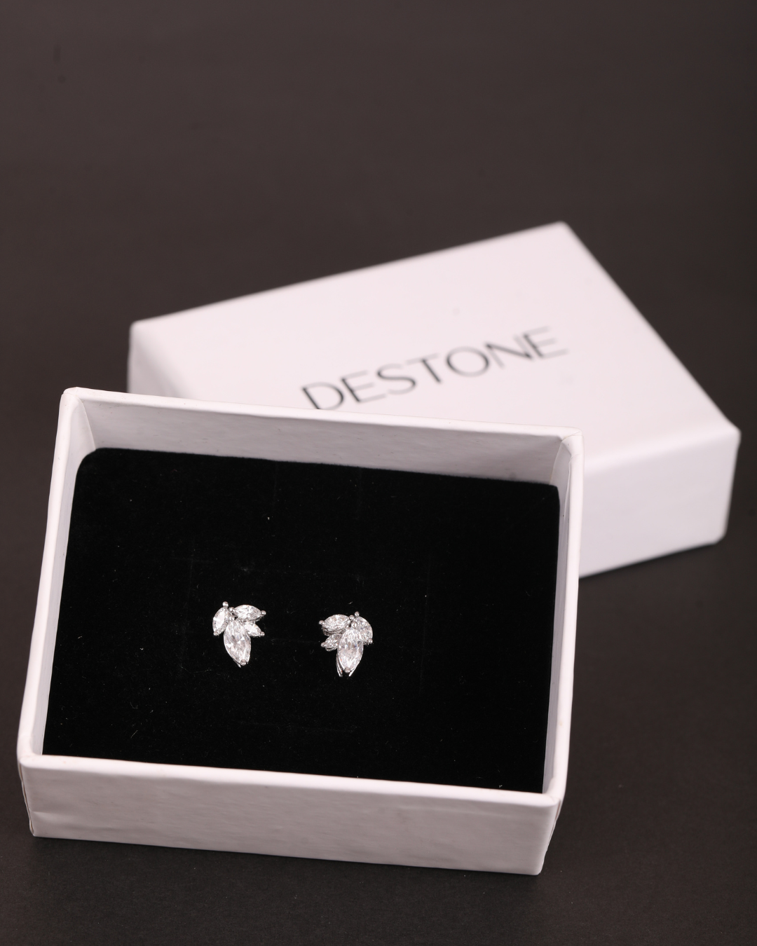 PETAL SOLITAIRE EARRINGS