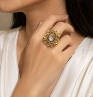 Opulent Aura ring